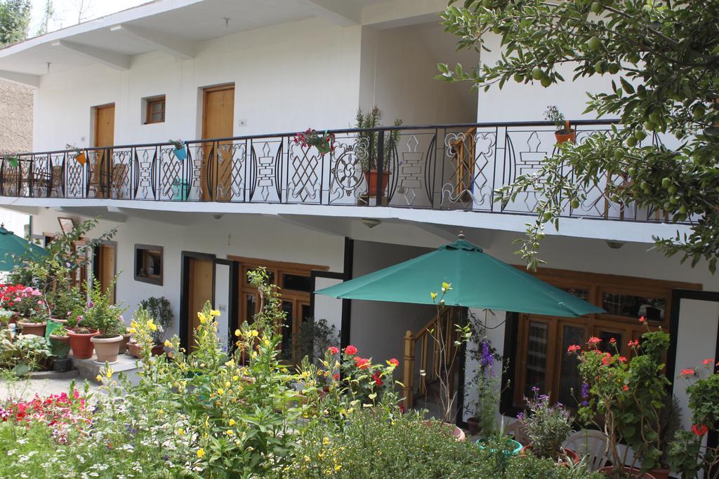 Travellers House Ξενοδοχείο Λεχ Εξωτερικό φωτογραφία